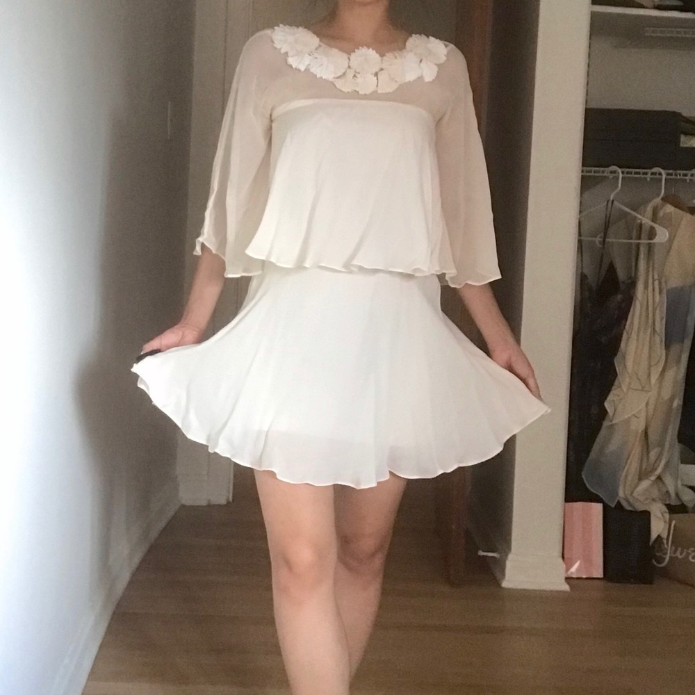 BCBGMAXAZRIA| Silk White Dress